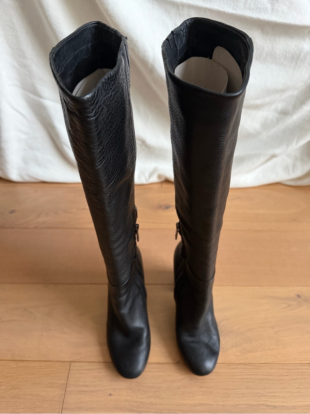 KENNETH COLE Women’s 100% Genuine Leather Black Knee High Block Heel Boots - Picture 3 of 5